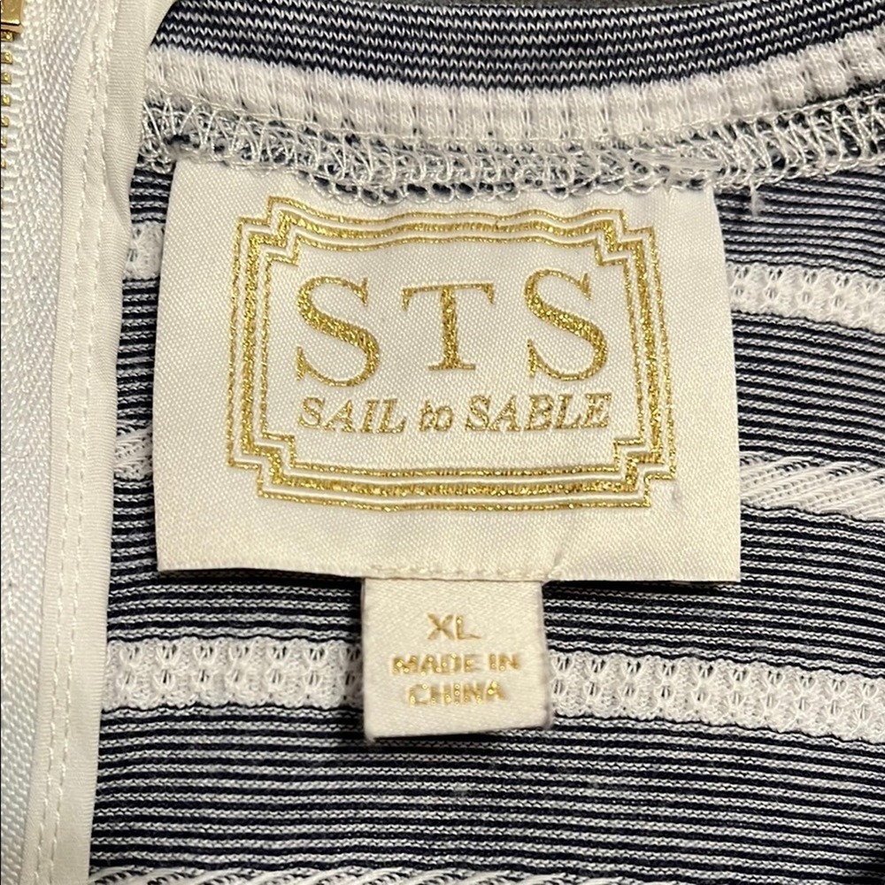Sail to Sable STS Gray White Striped Cotton Blend Mini Casual Sun Dress EUC XL - Picture 3 of 4